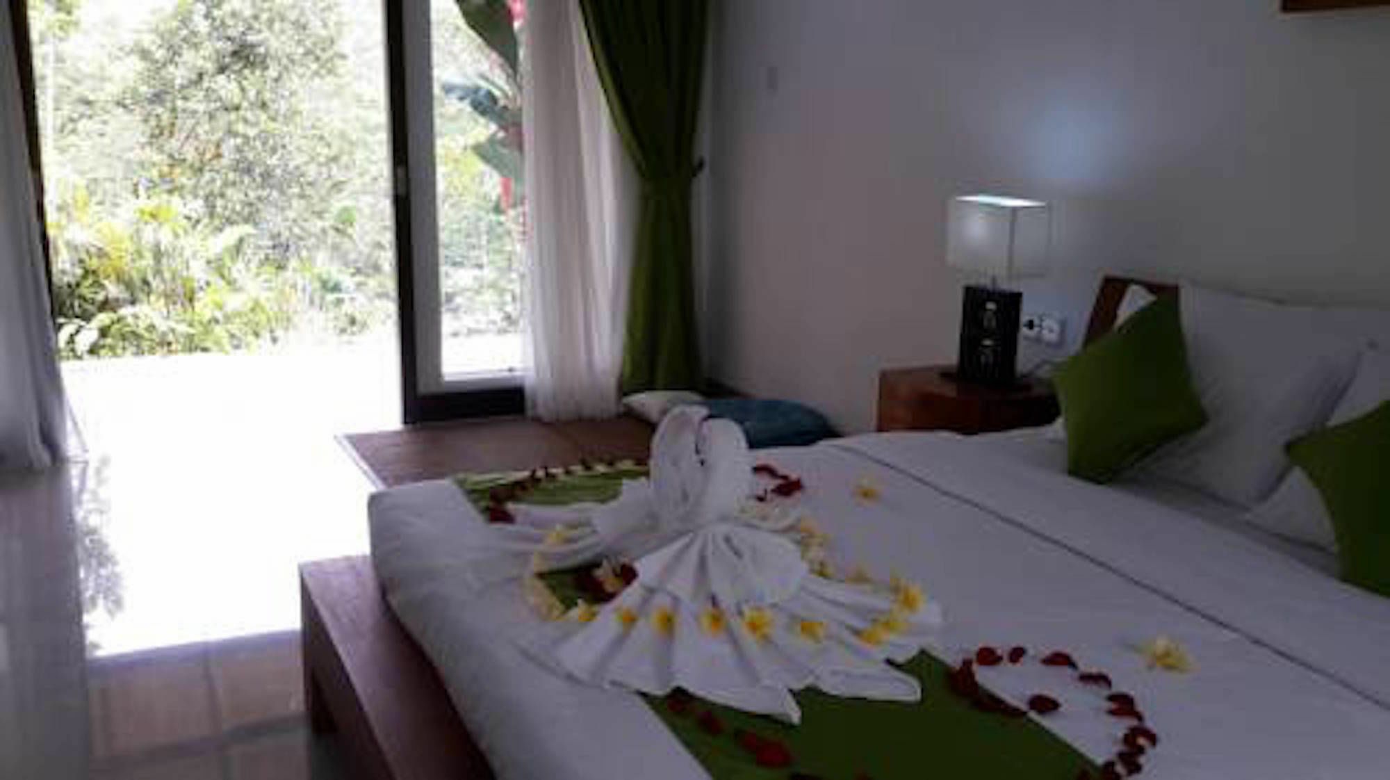 The Aura Shanti Retreat Baturiti Eksteriør bilde