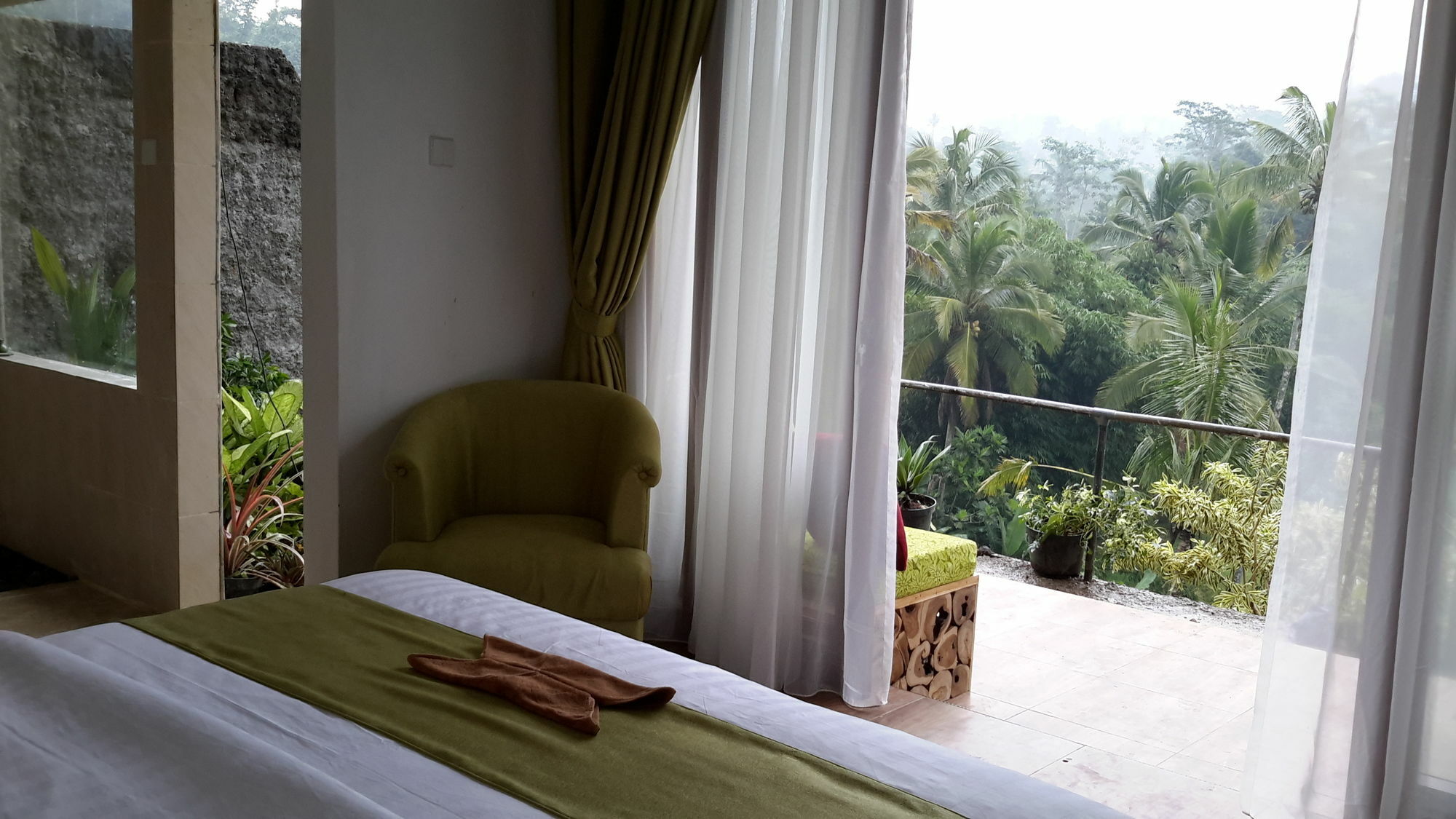 The Aura Shanti Retreat Baturiti Eksteriør bilde